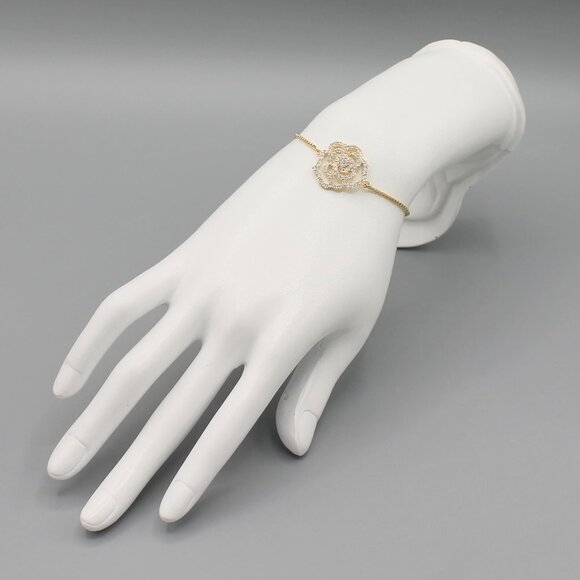 Jewelry bracelet rose flower elegant yellow gold tone adjustable sparkly new - Picture 3 of 6